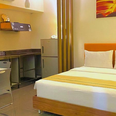 The Orchard Cebu Hotel & Suites Powered By Cocotel Exterior photo