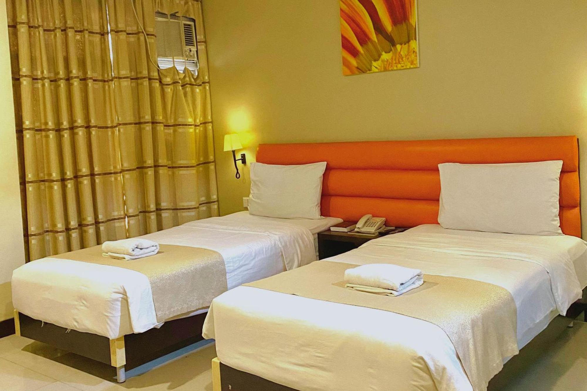 The Orchard Cebu Hotel & Suites Powered By Cocotel Exterior photo